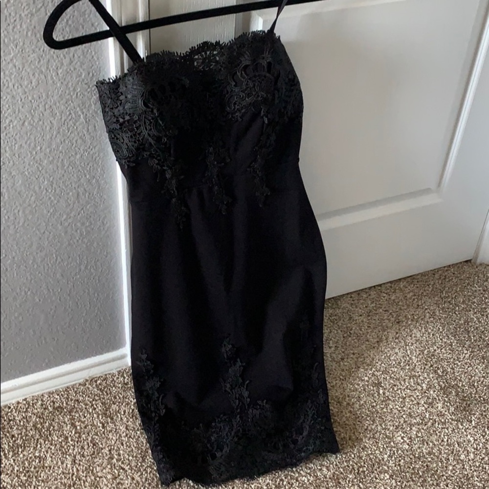 Black bodycon dress with lace